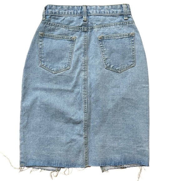 Pretty Little Thing Light Wash High Waist Midi Denim Skirt Front Zip US Size 2 - Picture 2 of 8